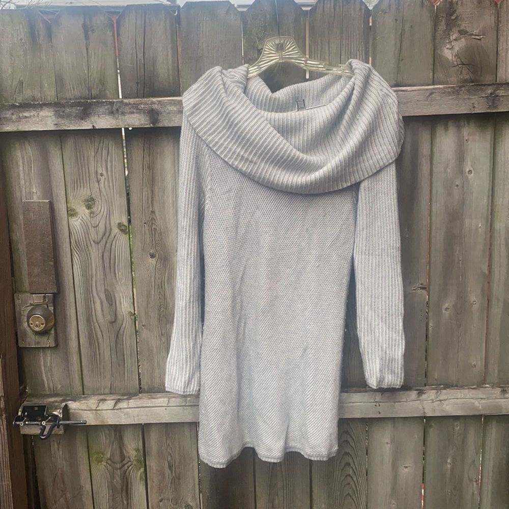 Elena Wang zip up sweater sz. L
